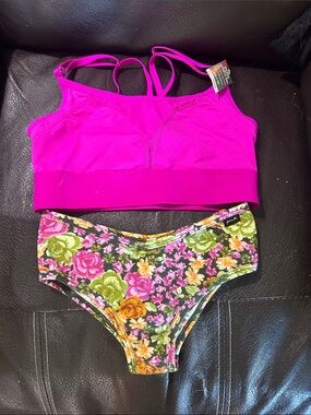 PINK Victoria's Secret Hot Pink Sports Bra & Floral Hipster Panty Set